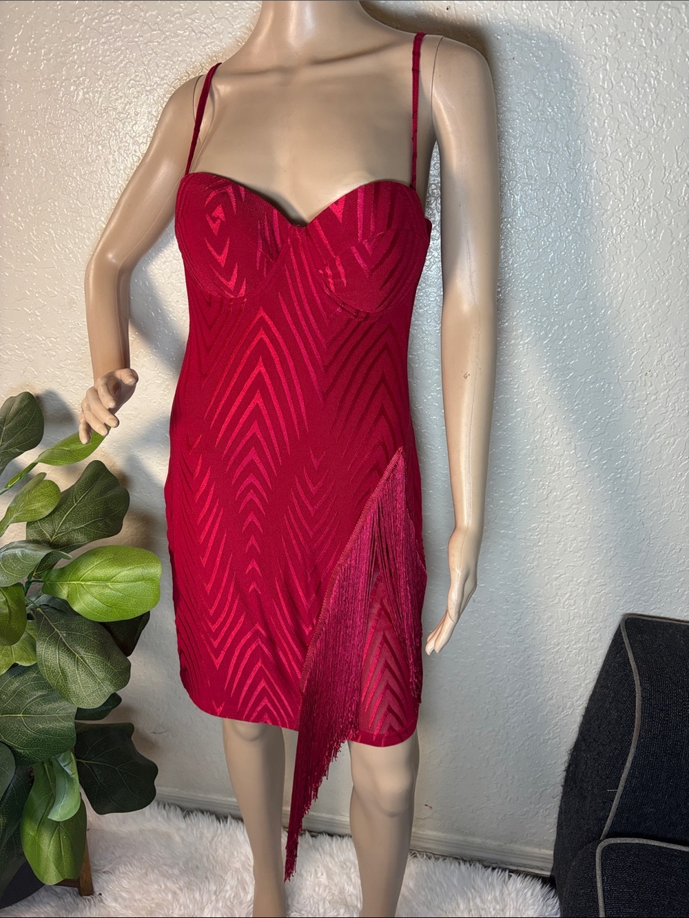 Elegant Red Fringe on one side sexy Dress